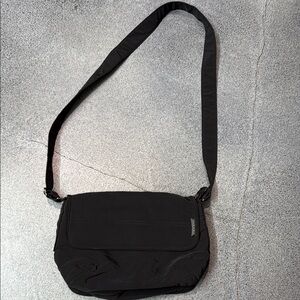 Fossil Black Crossbody Bag with Adjustable Strap